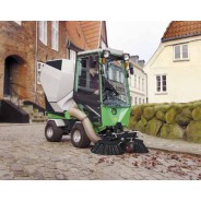 EGHOLM Park Ranger 2150 profesjonalny traktorek do koszenia, zamiatania i odśnieżania