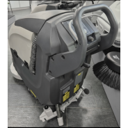 nowoczesna maszyna do szorowania podłóg FABULA