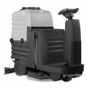 Avanta 55 mała samojezdna maszyna do mycia podłóg z siedziskiem.