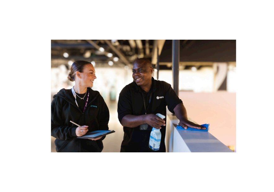 Inteligentne czyszczenie zmieniających się przestrzeni handlowych