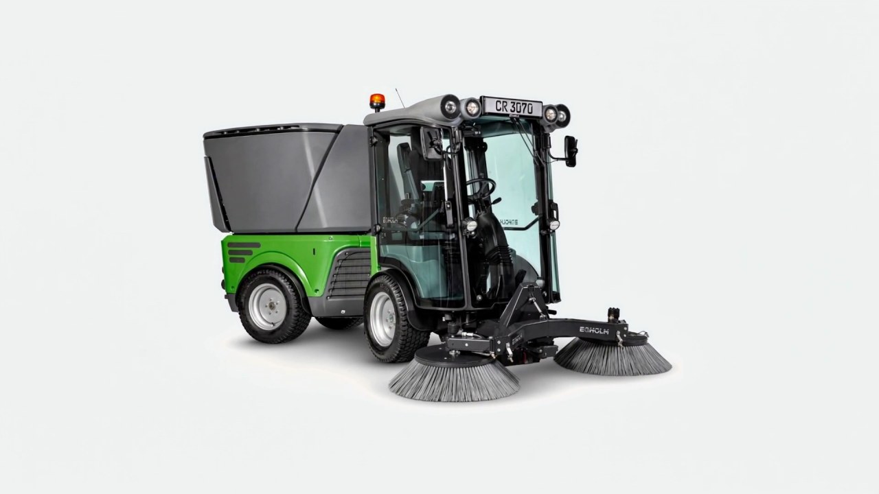 Egholm City Ranger 3070 — nośnik z kabiną i zamiatarką