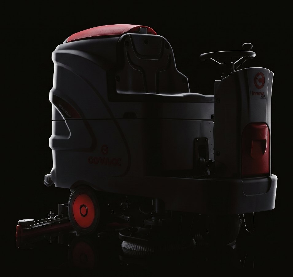 Comac Innova 85 B — szorowarka samojezdna do mycia podłóg